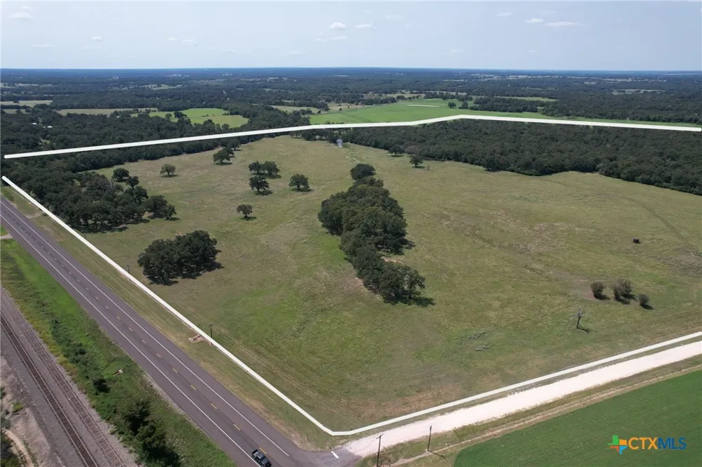 5594 Hwy 36 Cameron, TX 76520