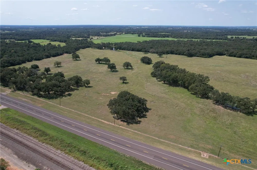 5594 Hwy 36 Cameron, TX 76520