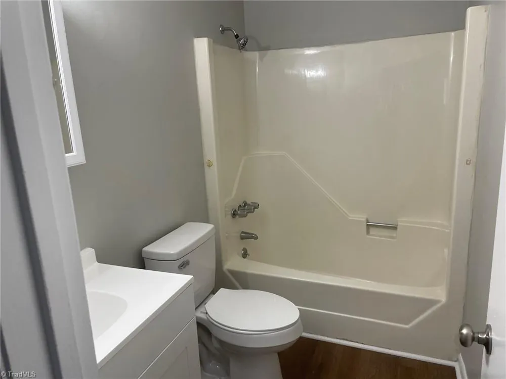 1807 S Scales Street #14 Reidsville, NC 27320