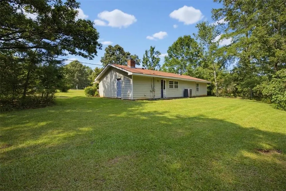 62 Cotton Road Winterville, GA 30683