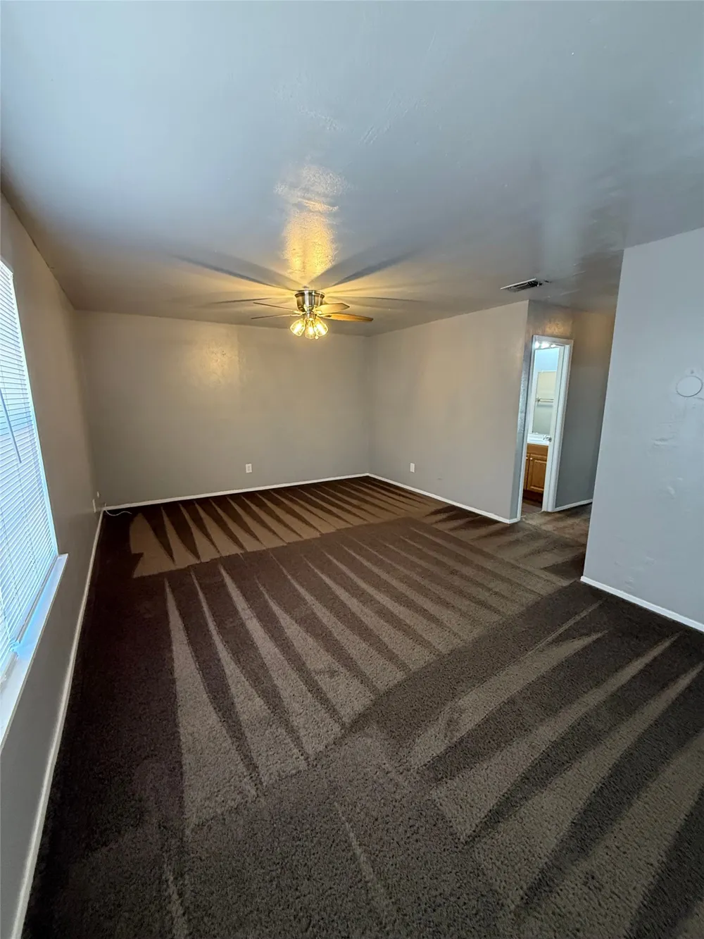 1714 Short Street #D Cleburne, TX 76033