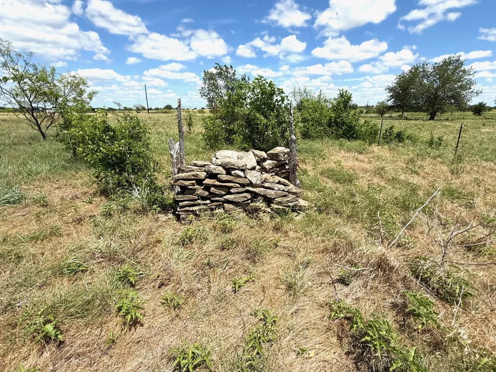 PR 4311 Jonesboro, TX 76538