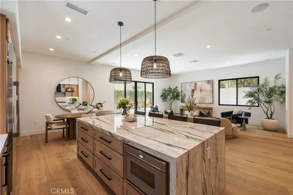 245 W El Portal #B San Clemente, CA 92672