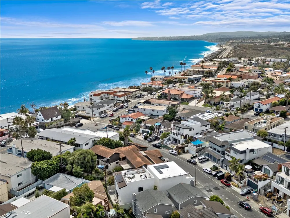 245 W El Portal #B San Clemente, CA 92672