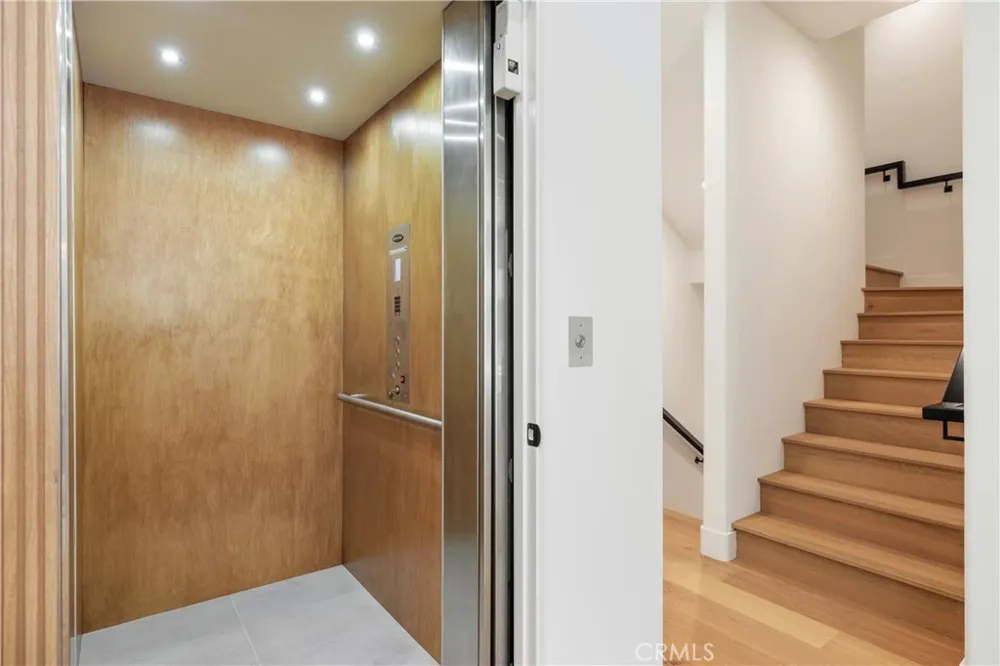 245 W El Portal #B San Clemente, CA 92672