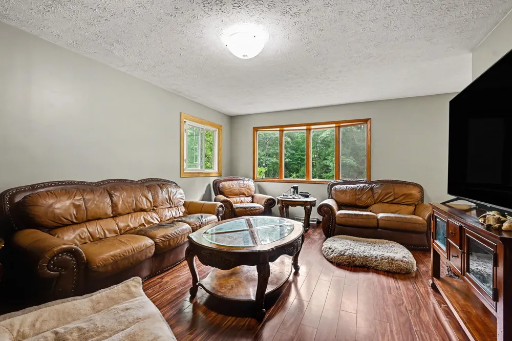6080 Herring Road Litchfield, MI 49252