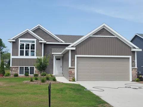 3336 Nature View Drive SE