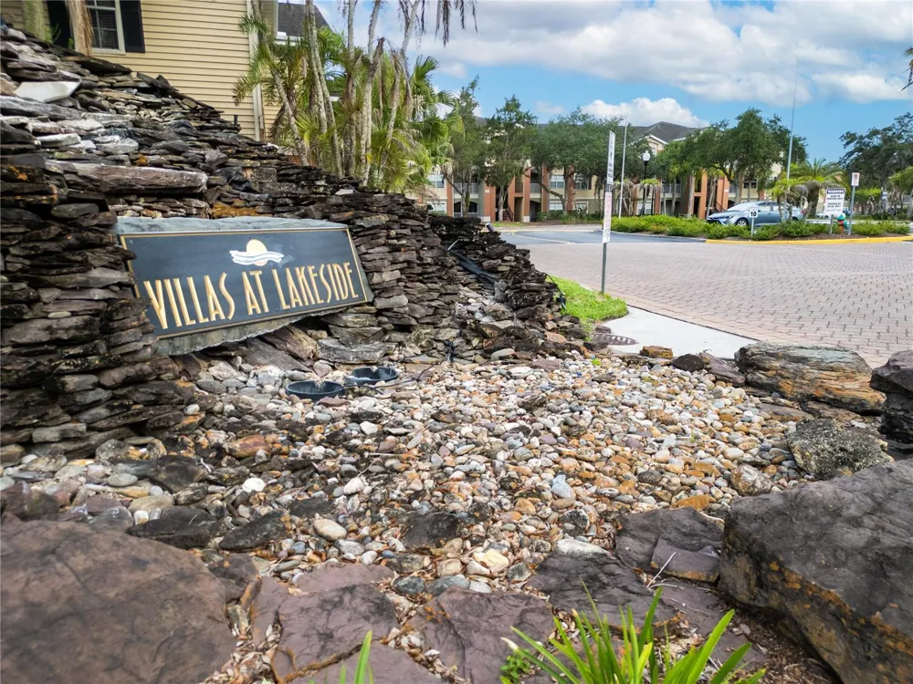 1910 SUMMER CLUB DRIVE #212 Oviedo, FL 32765