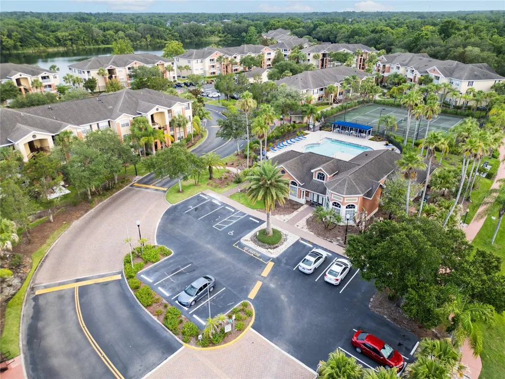 1910 SUMMER CLUB DRIVE #212 Oviedo, FL 32765