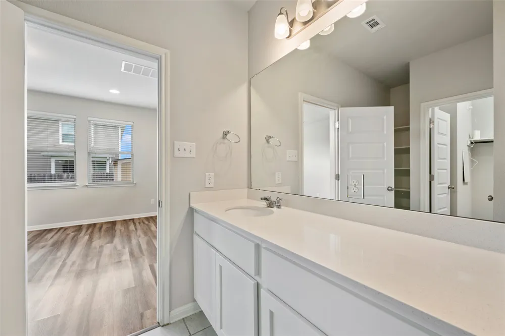 101 Quiet Man Drive Jarrell, TX 76537