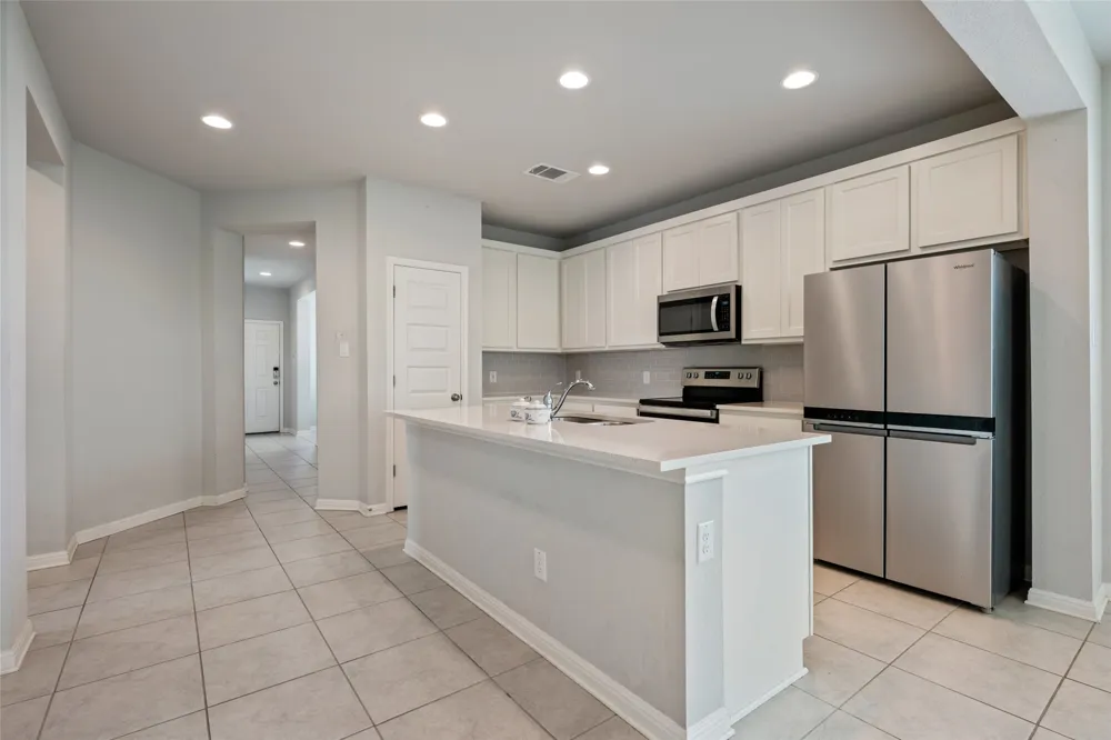101 Quiet Man Drive Jarrell, TX 76537