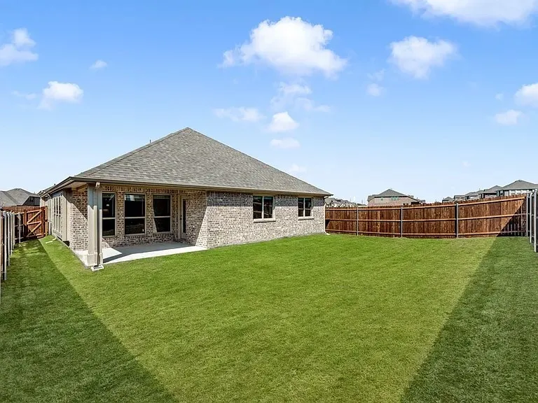 3244 Southampton Drive Mesquite, TX 75181