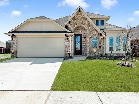 3244 Southampton Drive