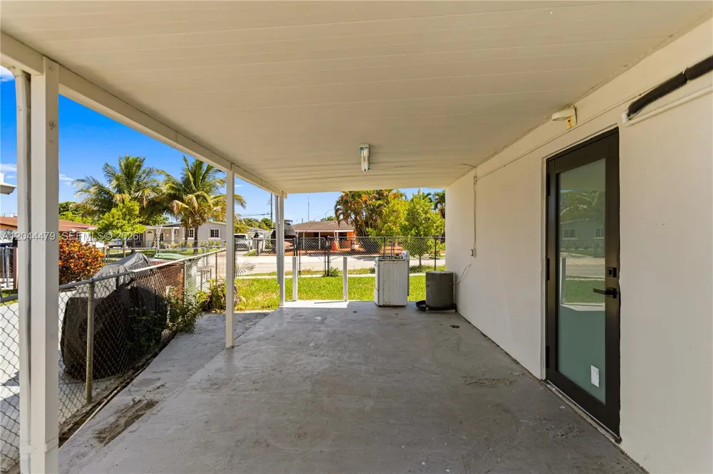 191 SE 6th Ave Hialeah, FL 33010