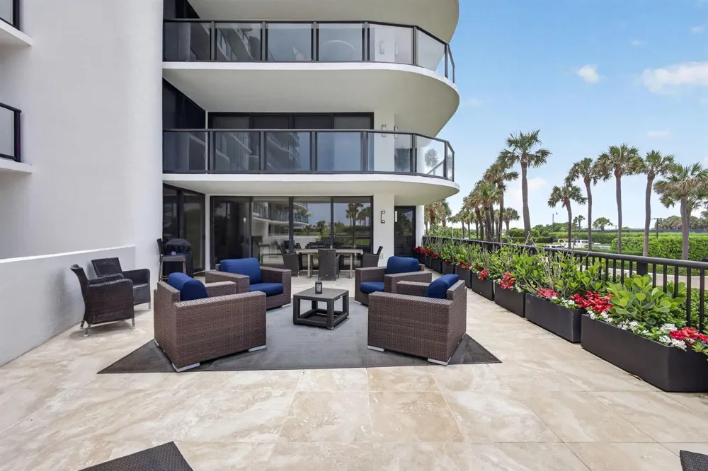 3440 S Ocean Boulevard #105s Palm Beach, FL 33480