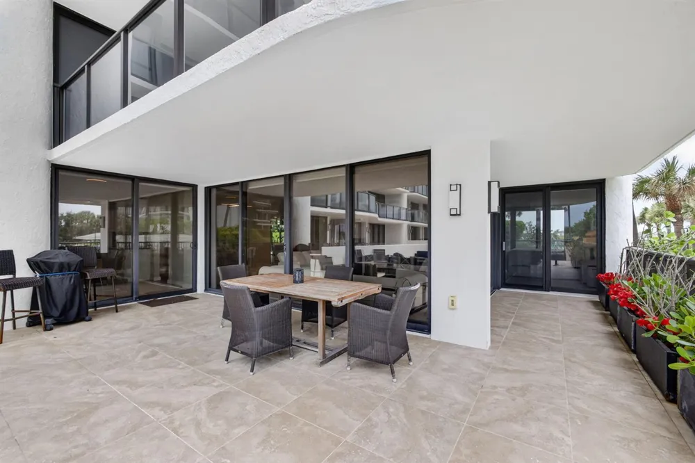 3440 S Ocean Boulevard #105s Palm Beach, FL 33480