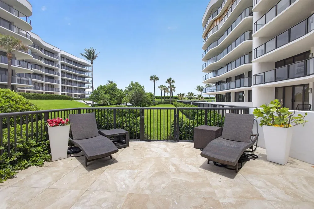 3440 S Ocean Boulevard #105s Palm Beach, FL 33480
