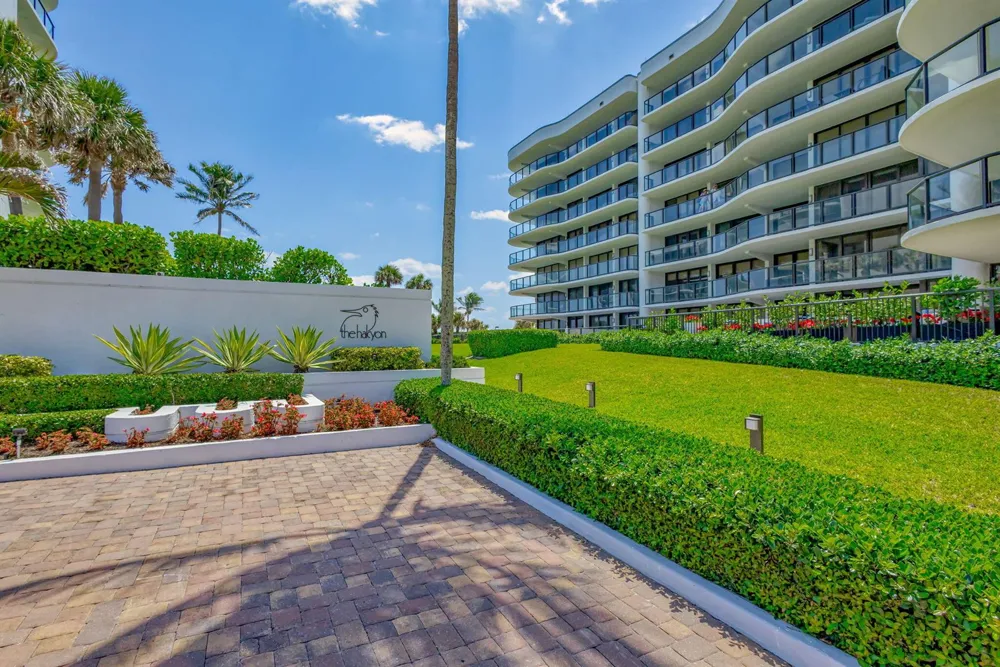 3440 S Ocean Boulevard #105s Palm Beach, FL 33480
