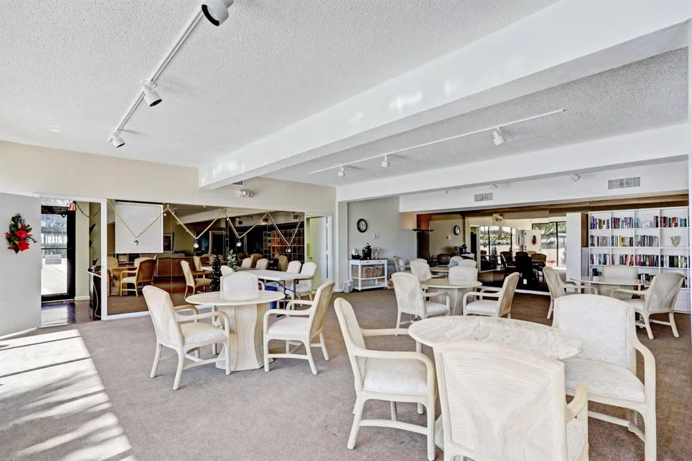 3440 S Ocean Boulevard #105s Palm Beach, FL 33480