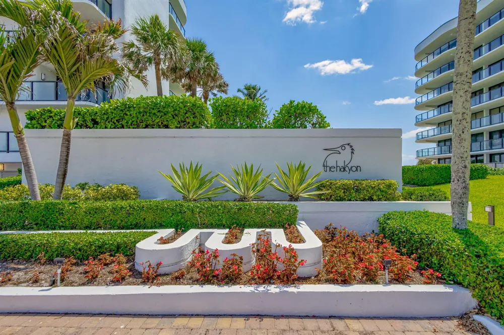 3440 S Ocean Boulevard #105s Palm Beach, FL 33480