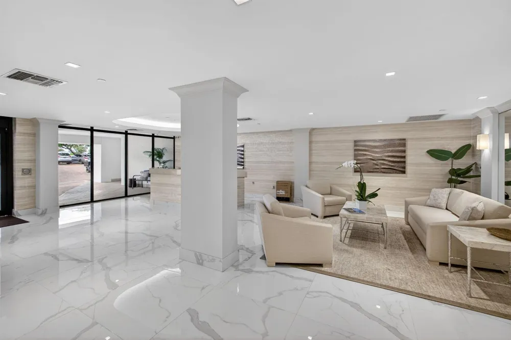 3440 S Ocean Boulevard #105s Palm Beach, FL 33480