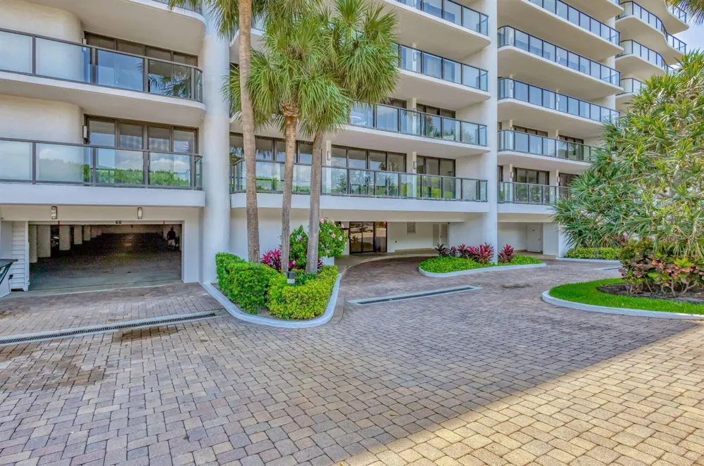 3440 S Ocean Boulevard #105s Palm Beach, FL 33480