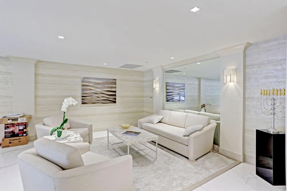 3440 S Ocean Boulevard #105s Palm Beach, FL 33480