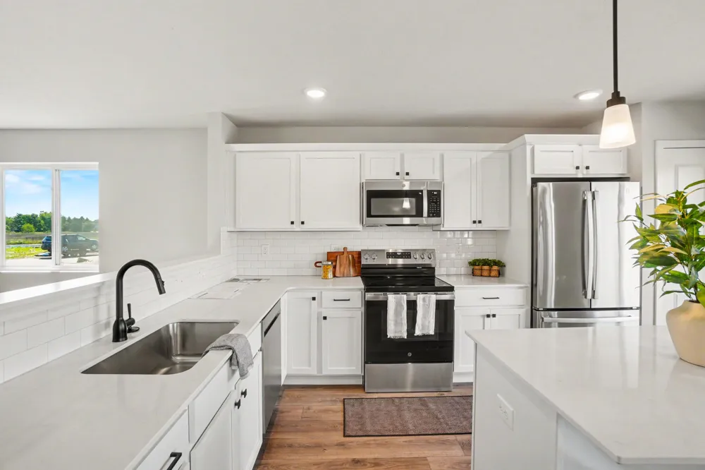 9369 Snow Valley Drive SE Alto, MI 49302