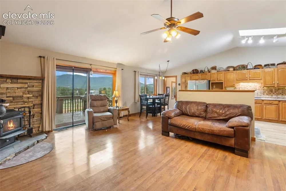 251 Surrey Lane Florissant, CO 80816