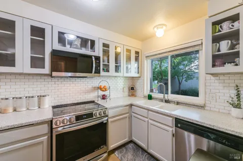 1755 Novato Boulevard ##G3