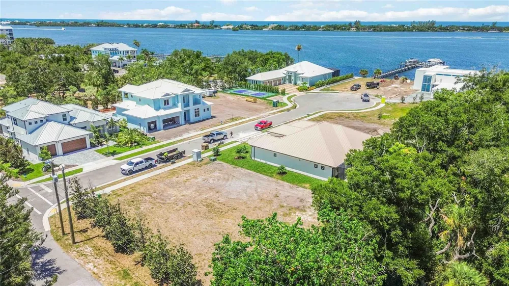 3820 PARROT BAY COURT Osprey, FL 34229