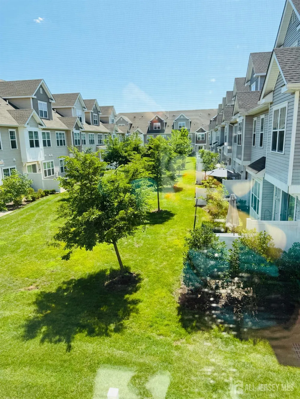 907 Greenland Square Highland Park, NJ 08904