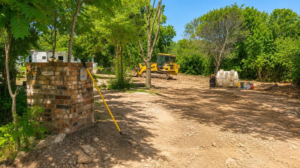 4004 Clearview Court Weatherford, TX 76087