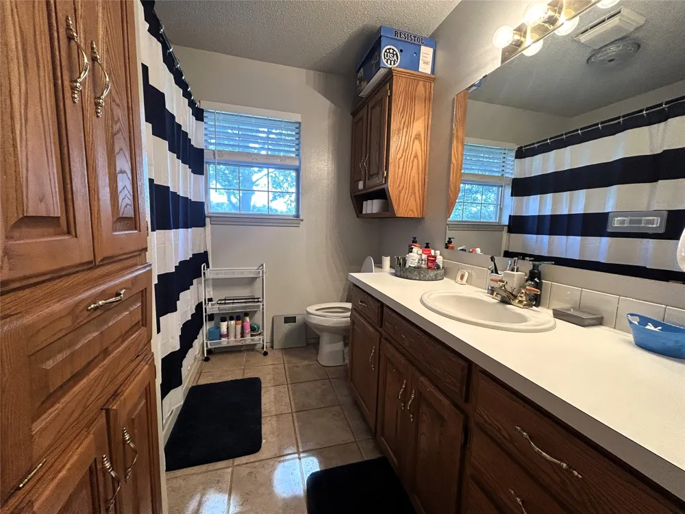 3779 Farm Road 1499 Paris, TX 75460