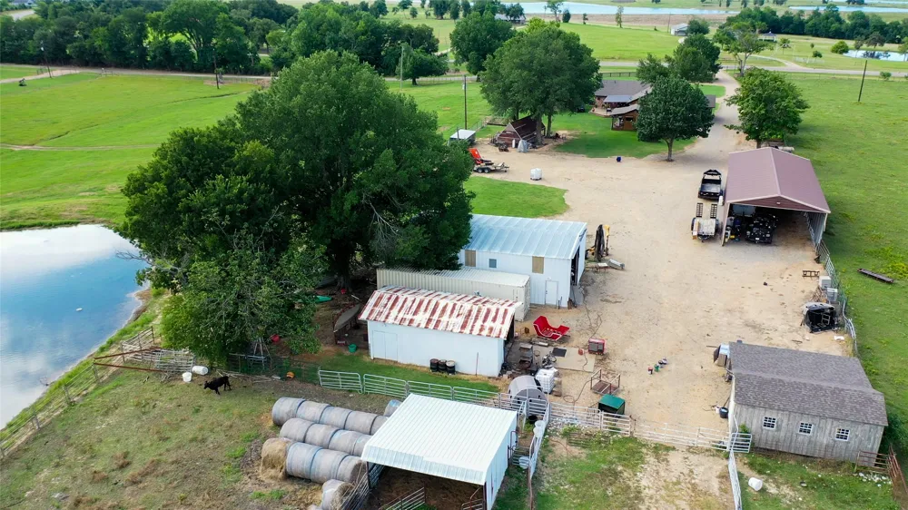 3779 Farm Road 1499 Paris, TX 75460