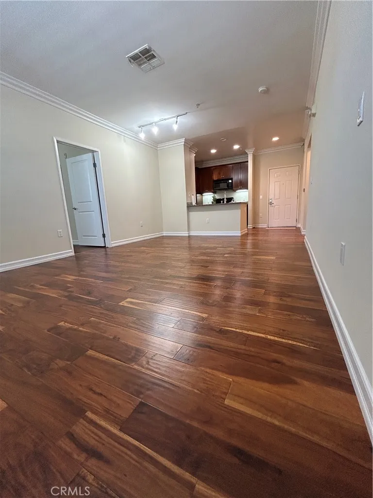 1356 Scholarship Irvine, CA 92612