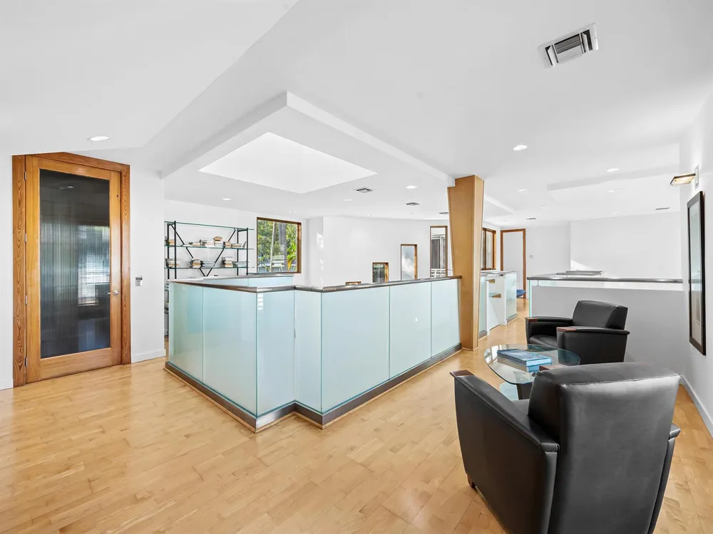 450 Victoria Terrace Fort Lauderdale, FL 33301