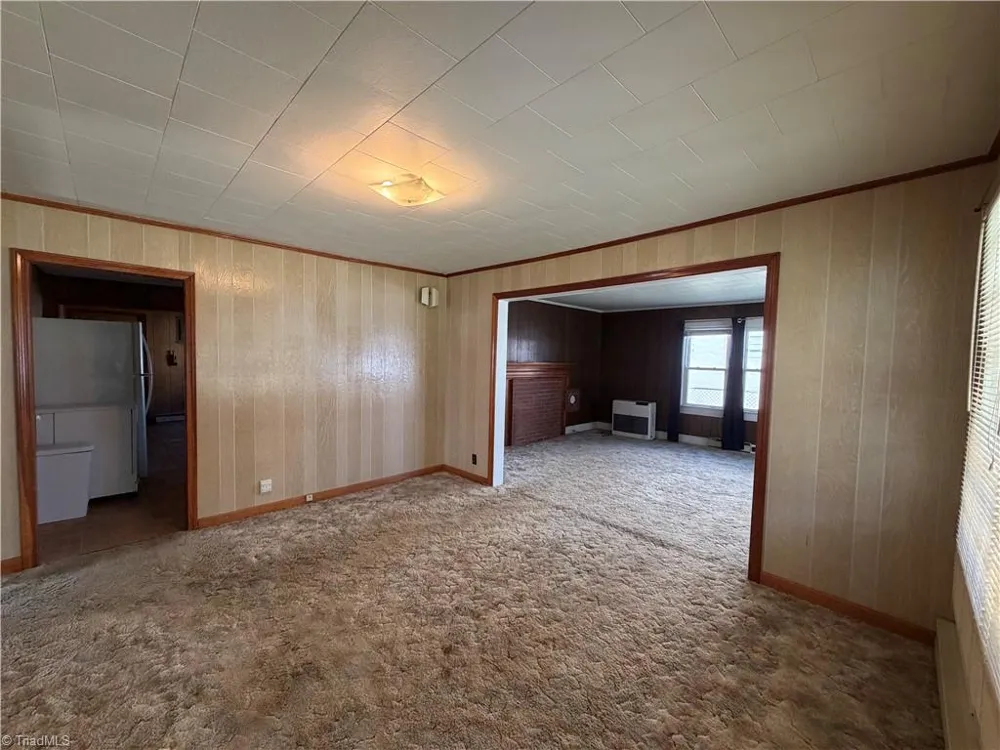 813 W Main Street Yadkinville, NC 27055