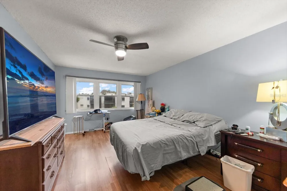 5980 TERRACE PARK DRIVE #310 St Petersburg, FL 33709