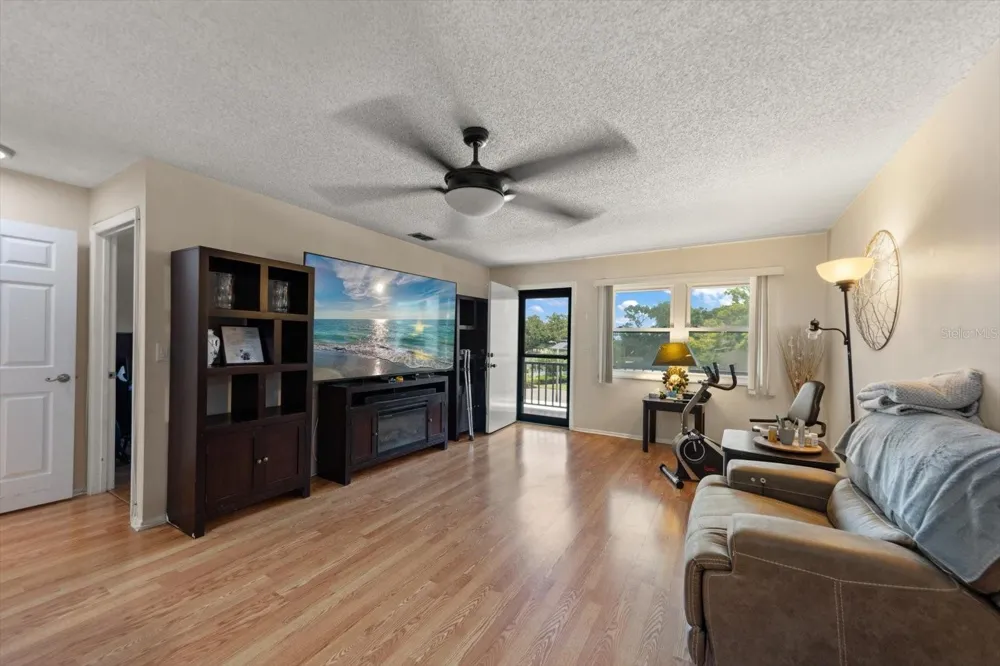 5980 TERRACE PARK DRIVE #310 St Petersburg, FL 33709