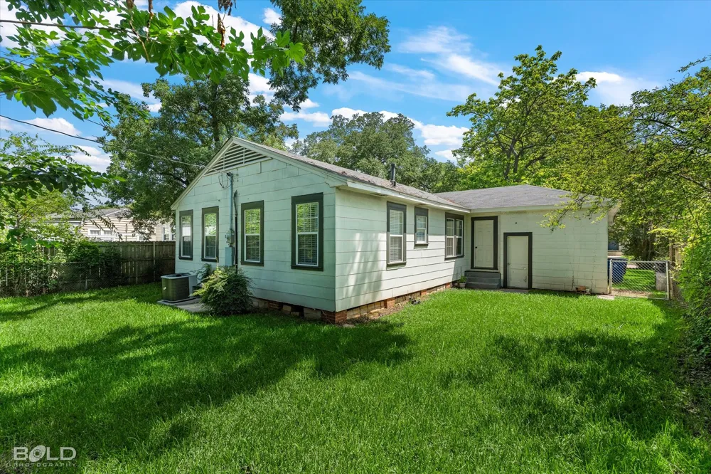 223 Leland Drive Shreveport, LA 71105