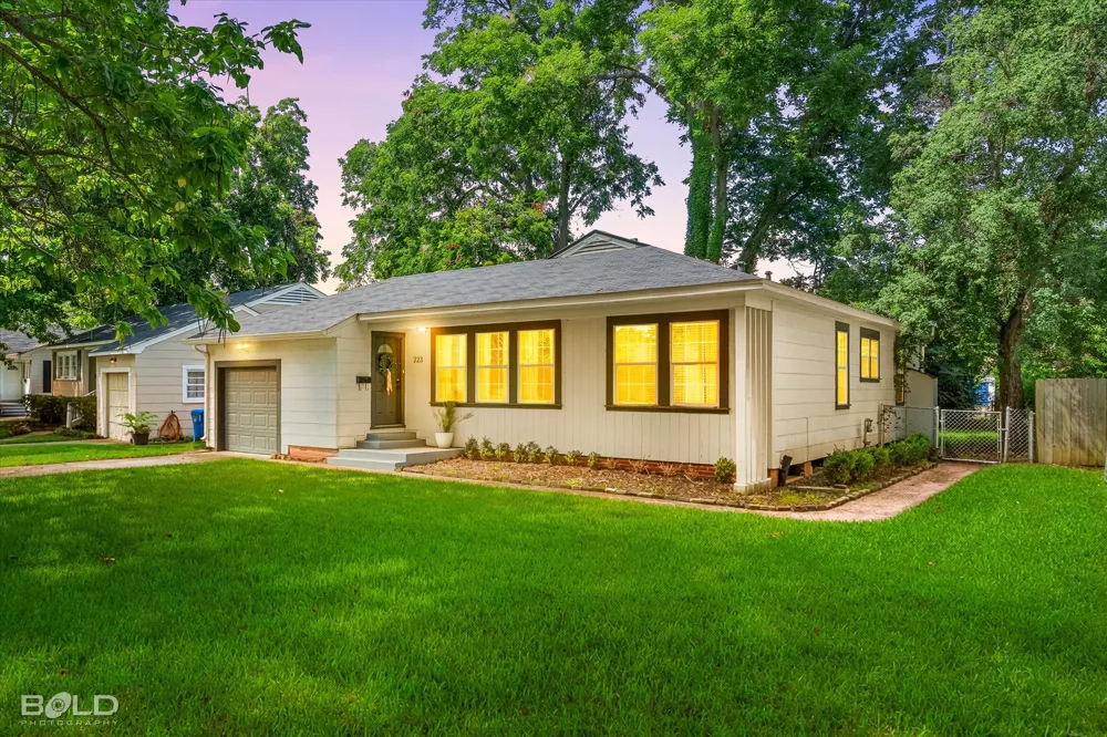 223 Leland Drive Shreveport, LA 71105