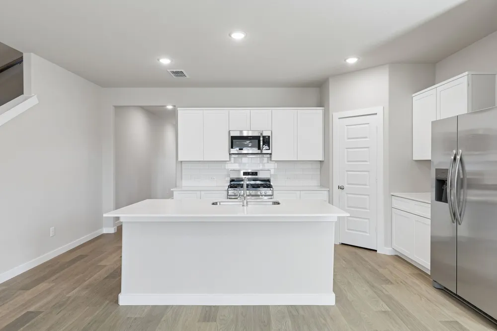 869 Rockcloud Drive Fort Worth, TX 76052