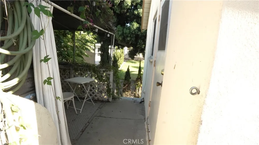 6237 Haviland Whittier, CA 90601