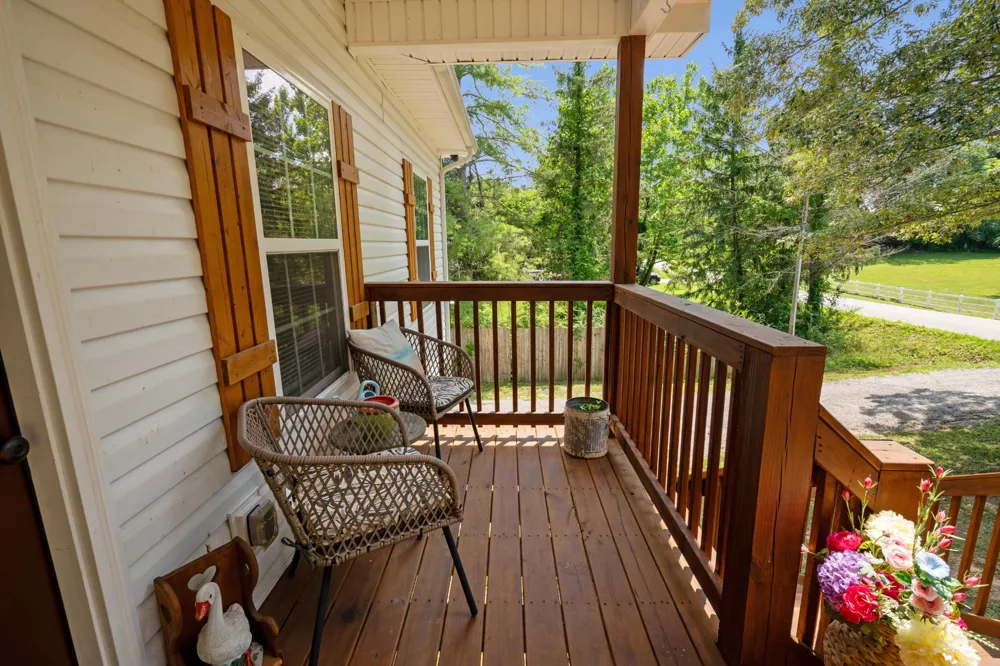 795 Lowery Ln McMinnville, TN 37110