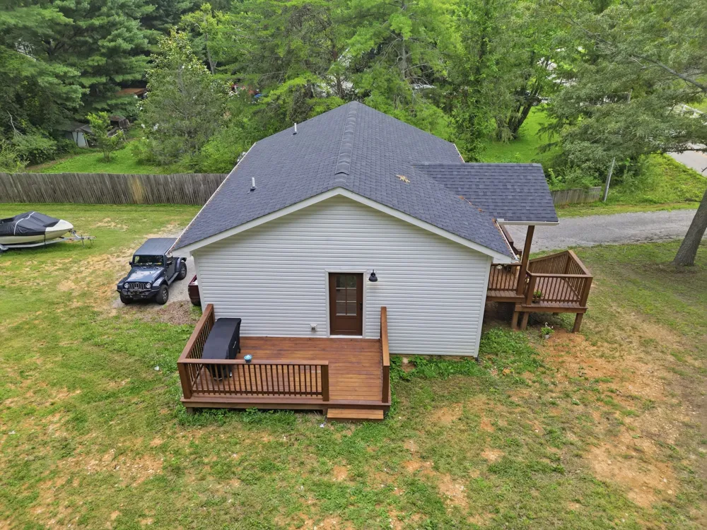 795 Lowery Ln McMinnville, TN 37110