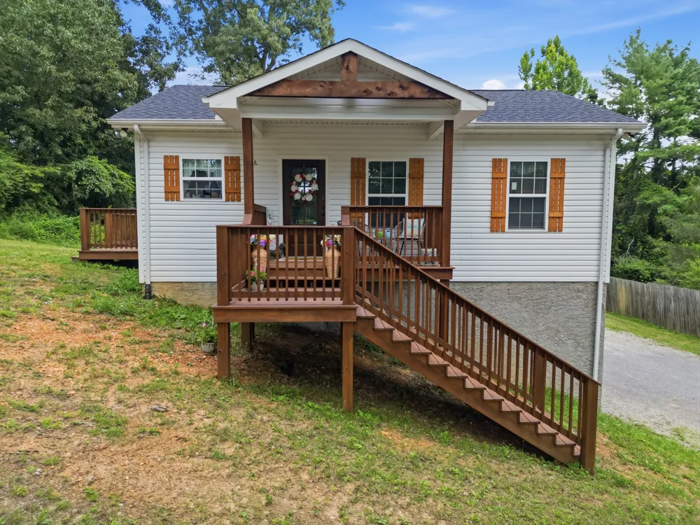 795 Lowery Ln McMinnville, TN 37110
