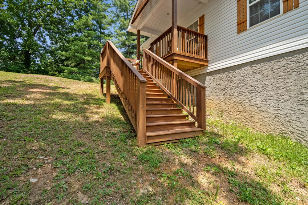 795 Lowery Ln McMinnville, TN 37110