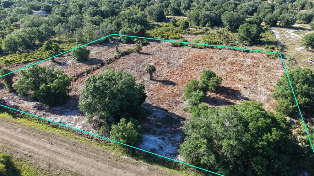 17017 NW 262ND STREET Okeechobee, FL 34972