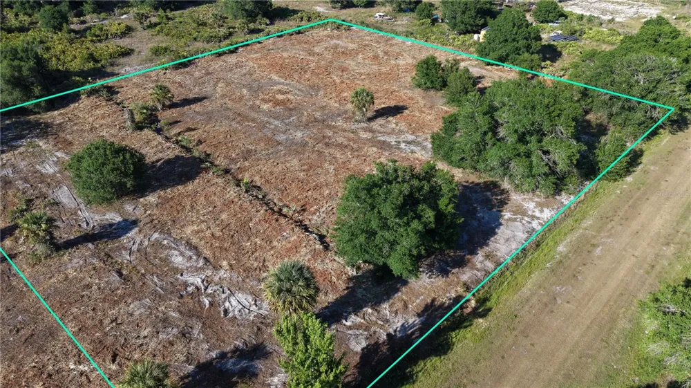 17017 NW 262ND STREET Okeechobee, FL 34972